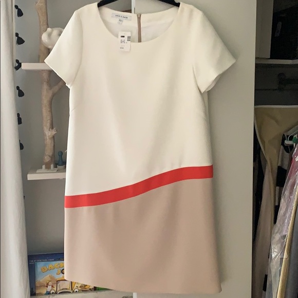 Judith and Charles Dresses & Skirts - Judith and Charles Shift Dress